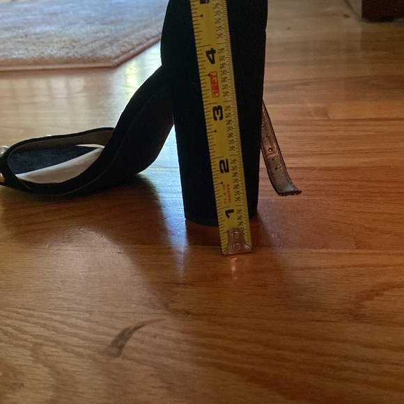 Francesca’s shoes - Picture 5 of 5